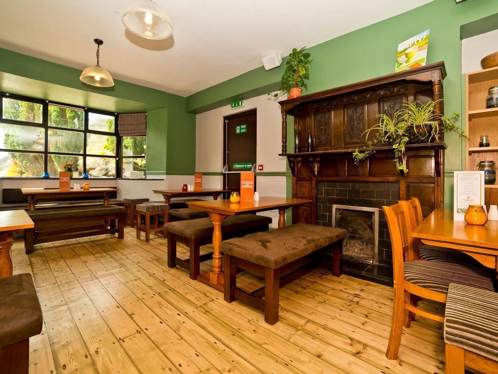 Yha Snowdon Pen-Y-Pass Hostel Llanberis Ngoại thất bức ảnh